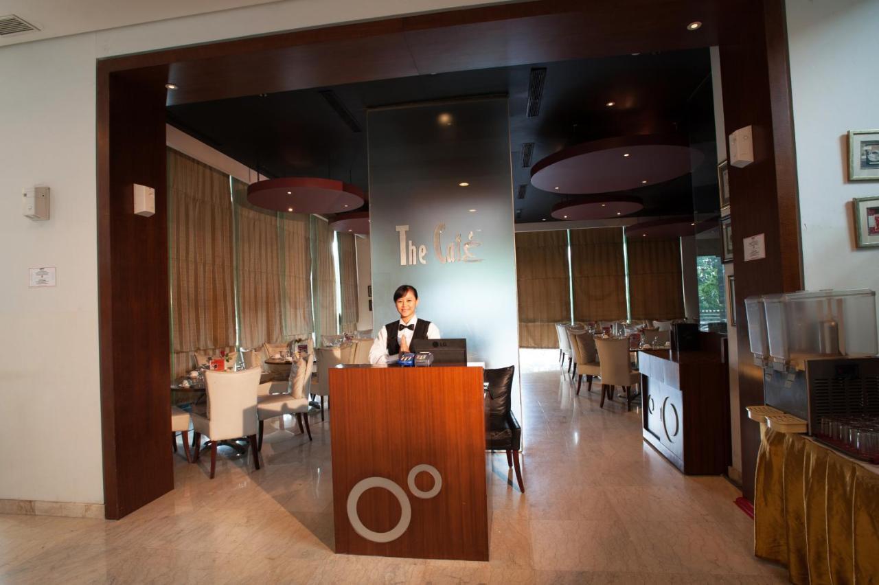 Grand Asia Hotel Jakarta Exterior foto