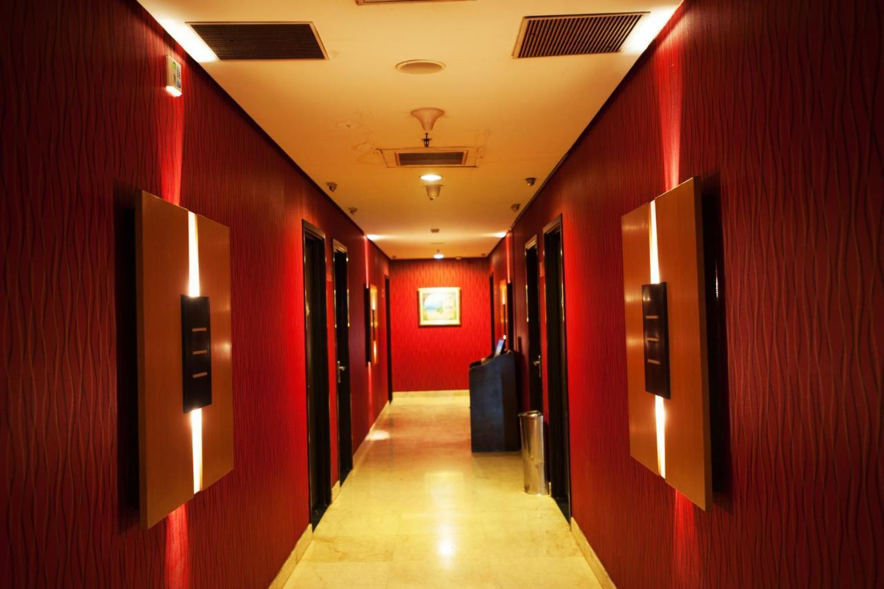 Grand Asia Hotel Jakarta Exterior foto
