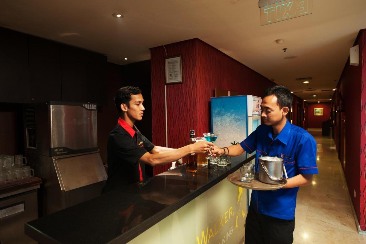 Grand Asia Hotel Jakarta Exterior foto