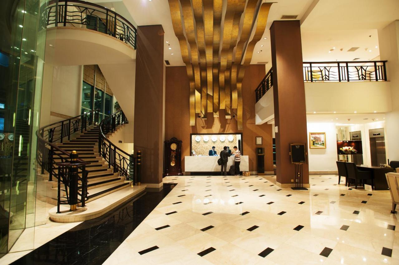 Grand Asia Hotel Jakarta Exterior foto