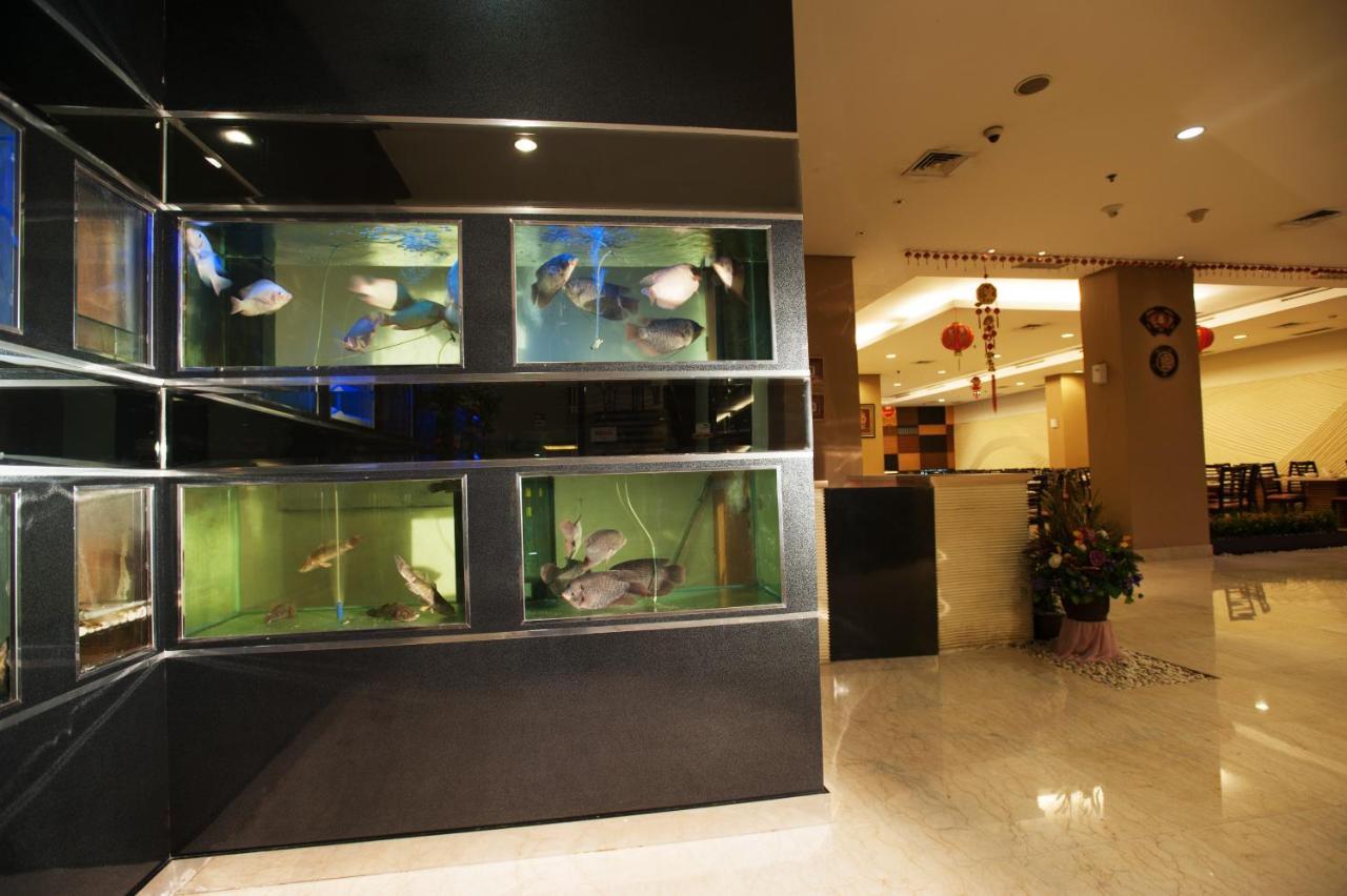 Grand Asia Hotel Jakarta Exterior foto