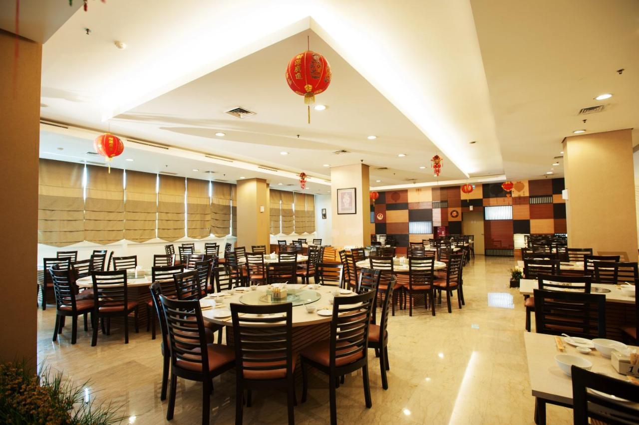 Grand Asia Hotel Jakarta Exterior foto