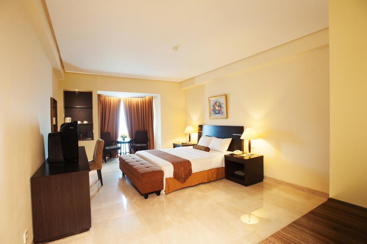 Grand Asia Hotel Jakarta Exterior foto