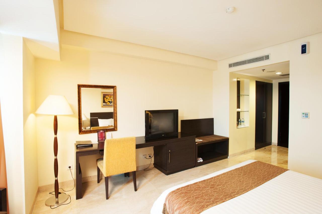 Grand Asia Hotel Jakarta Exterior foto